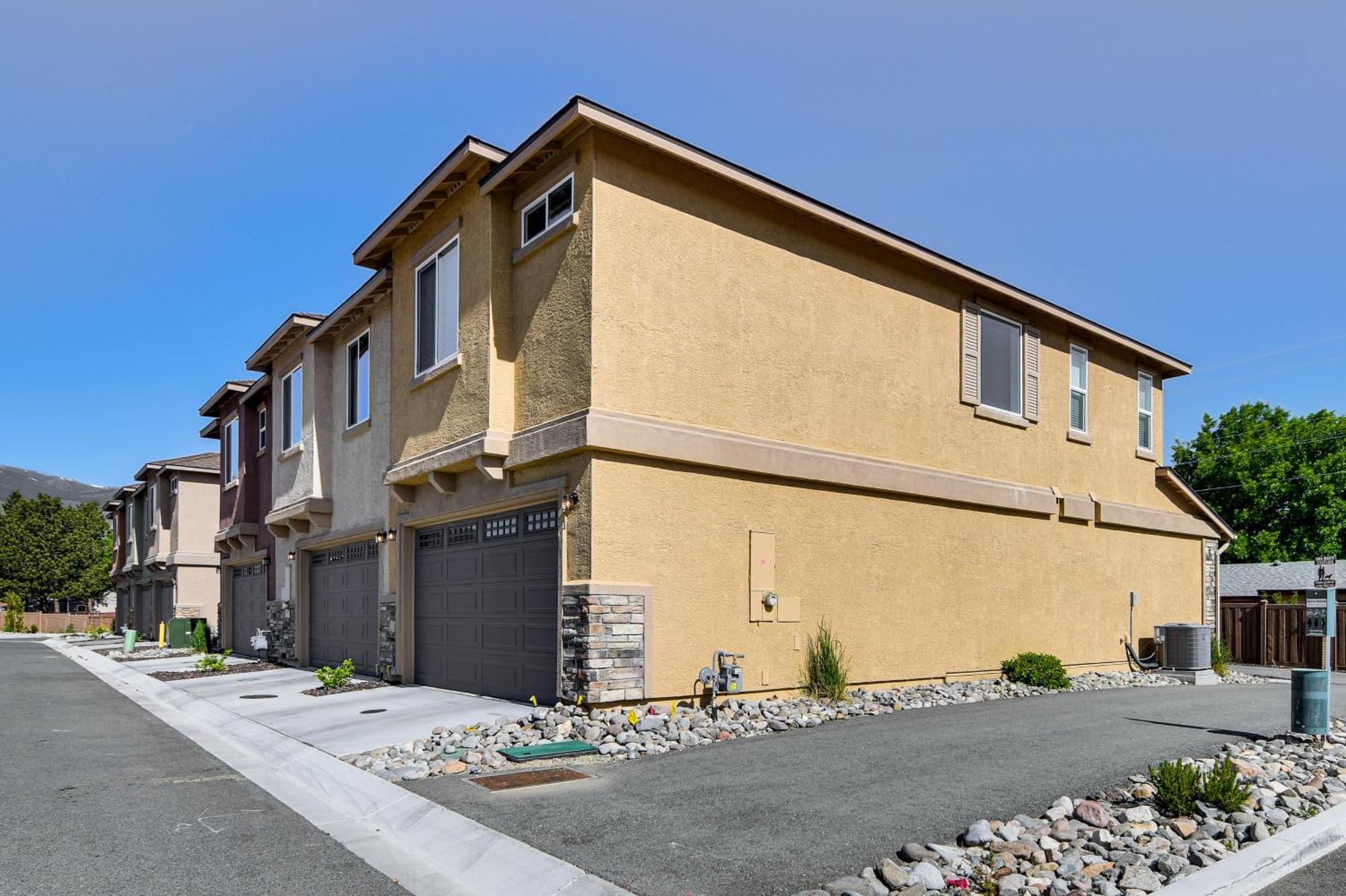 Central Carson City Townhome, 1 Mi To Downtown! Exterior foto